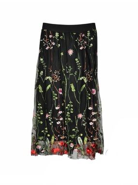 Beautiful Floral Embroidered Overlay Black Maxi Skirt - Size 10